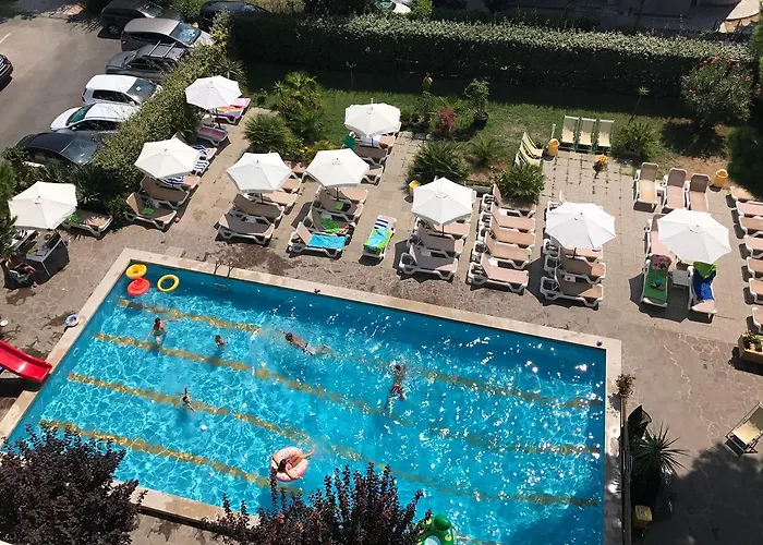 Hotel Lotus & Rimini