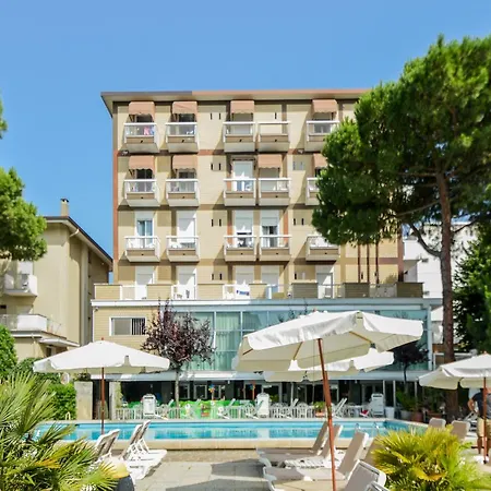 Hotel Lotus &
