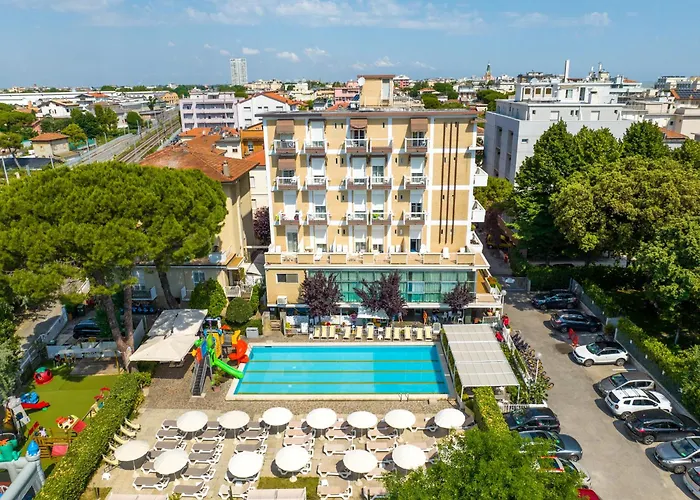 Lotus & Римини