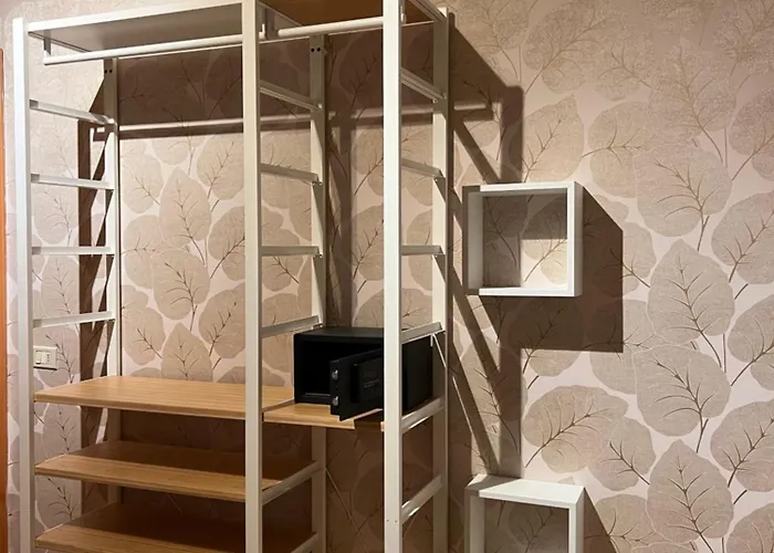 Отель Lotus & Римини