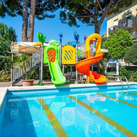 Lotus & Ξενοδοχείο 3*