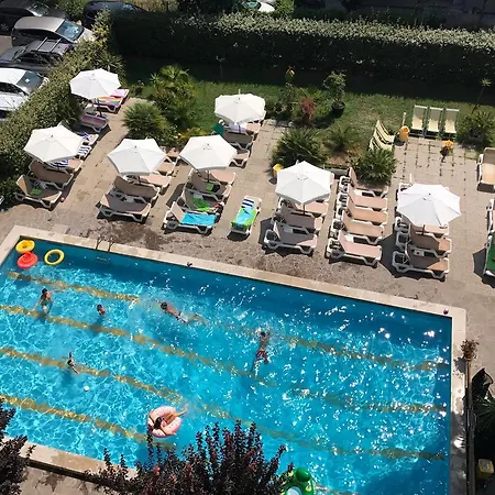 Ξενοδοχείο Lotus & Ρίμινι